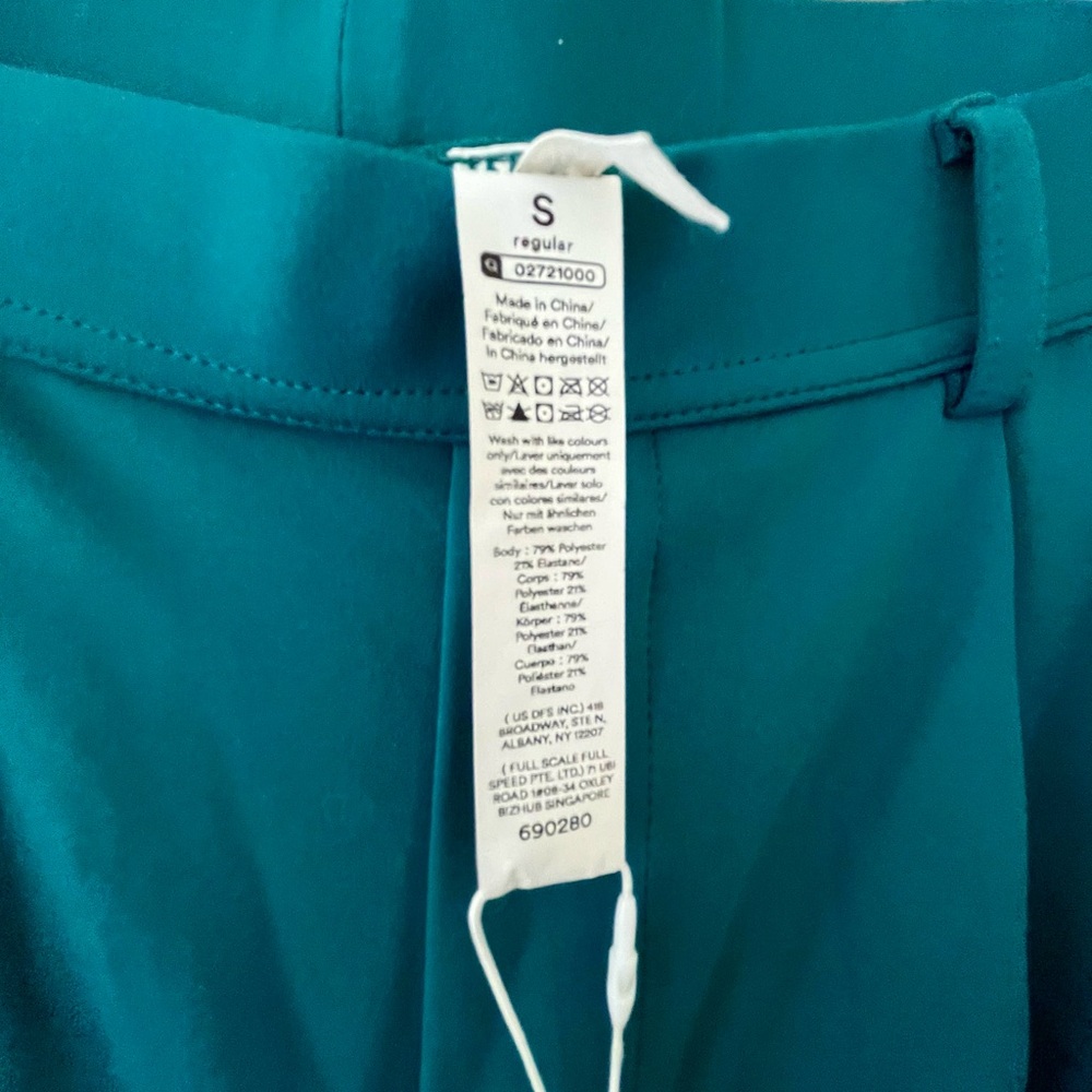Halara Flex™ DayStretch High
Waisted Pocket Straight Leg Work Small - Picture 6 of 11